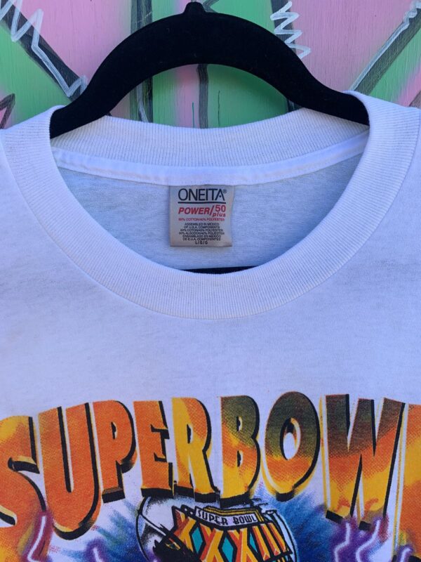 DEADSTOCK 1999 SUPER BOWL XXXIII FALCONS VS BRONCOS GRAPHIC T-SHIRT