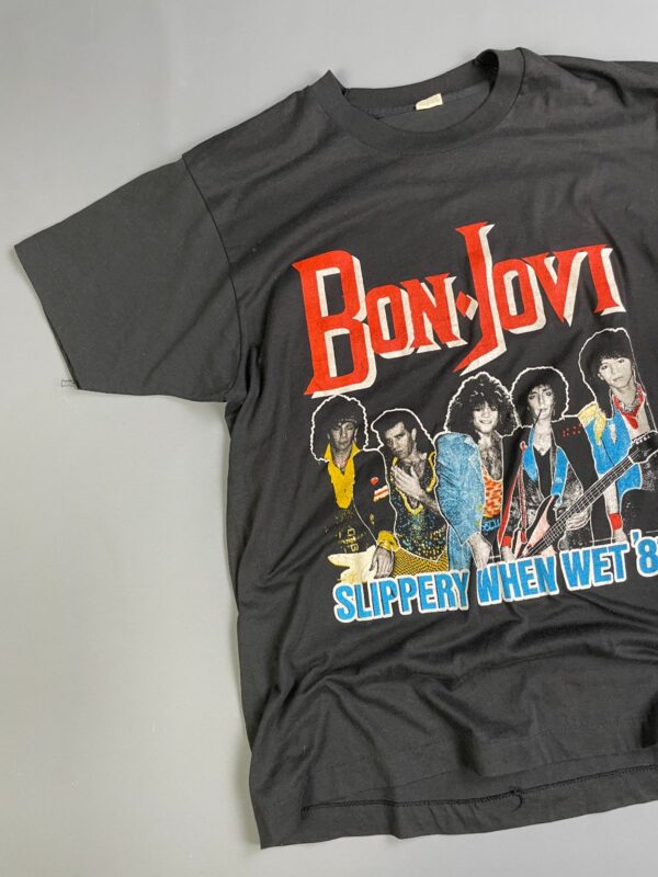 BON JOVI SLIPPERY WHEN WET 87 SINGLE STITCH T-SHIRT