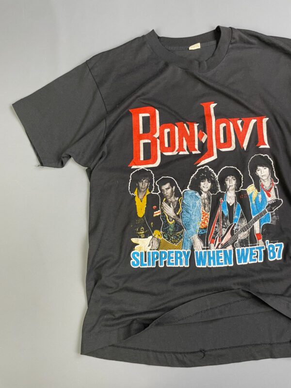 BON JOVI SLIPPERY WHEN WET 87 SINGLE STITCH T-SHIRT