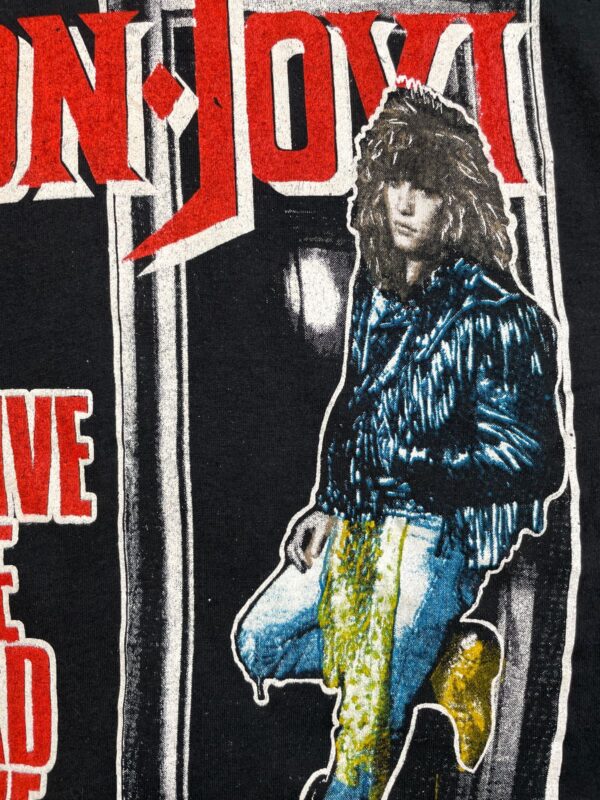 BON JOVI SLIPPERY WHEN WET 87 SINGLE STITCH T-SHIRT