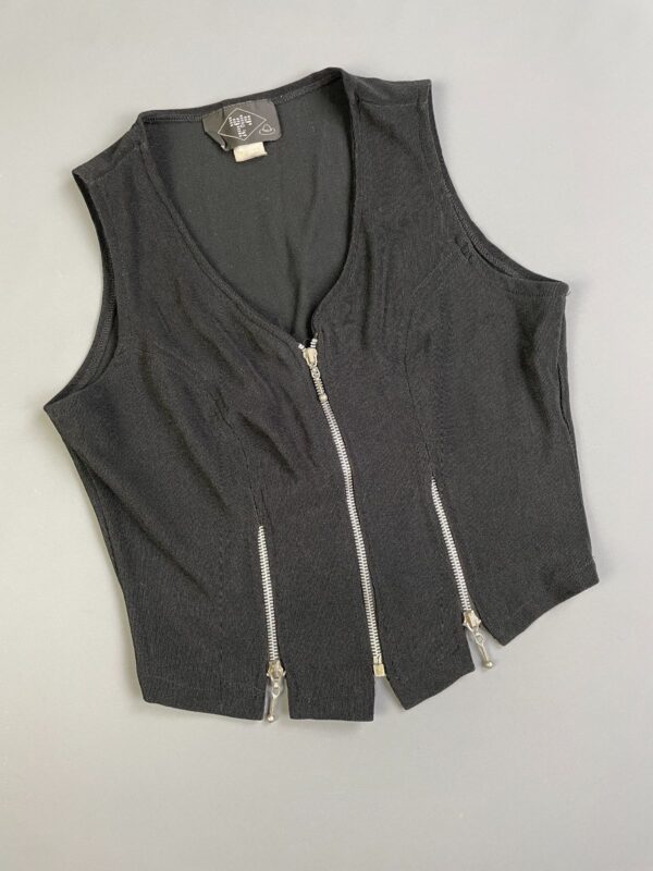 FUN! 1990S ROCK N ROLL SLEEVELESS RIBBED MULTI ZIPPER TOP