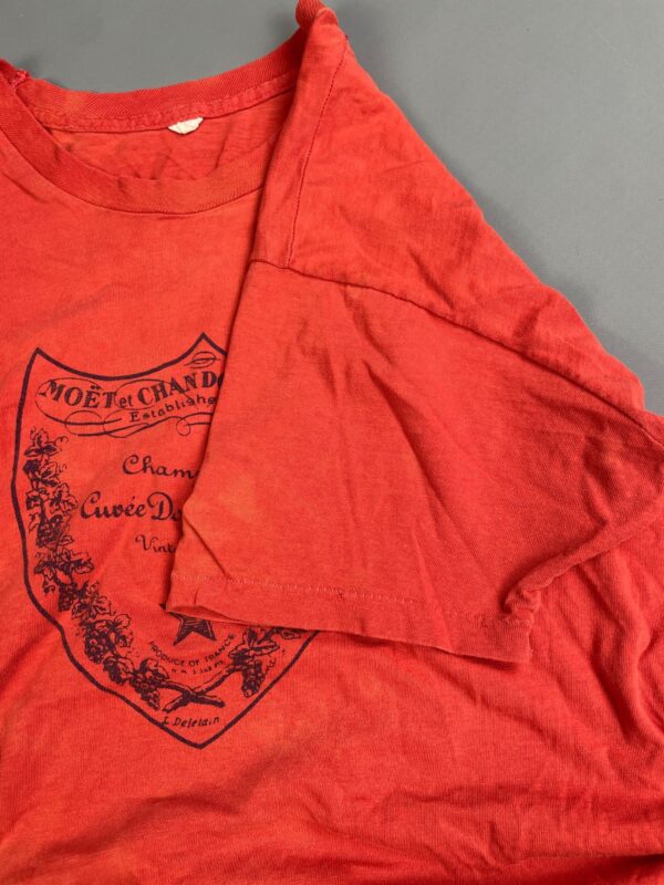 SO SICC! 1970S-80S DOM PERIGNON MOET ET CHANDON GRAPHIC SINGLE STITCHED TSHIRT