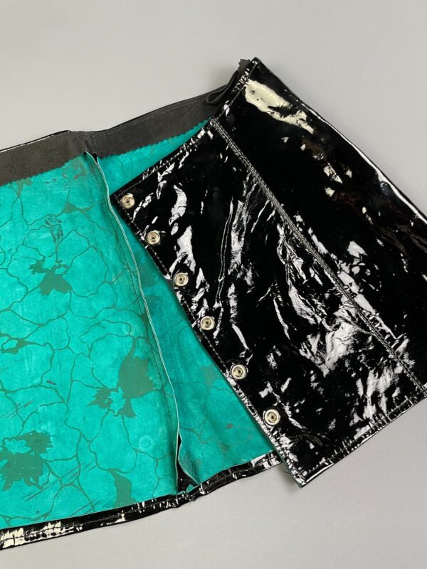WOW! PATENT LEATHER FRONT SNAP BUTTON A-LINE MINI SKIRT FLORAL PRINT INTERIOR