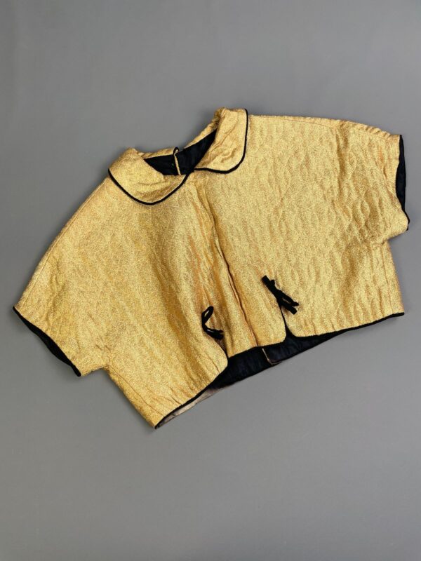 WOW! 1950S METALLIC GOLD QUILTED CROPPED TOP, BLACK PIPING & RIBBON