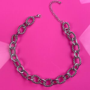 Photo detail:HEAVY HIGH POLISHED TWISTED CHAIN CHOKER NECKLACE