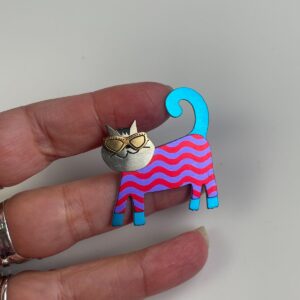 Photo detail:LOVE! 1980S COLORFUL LAYERED METALLIC FUNKY CAT BROOCH PIN