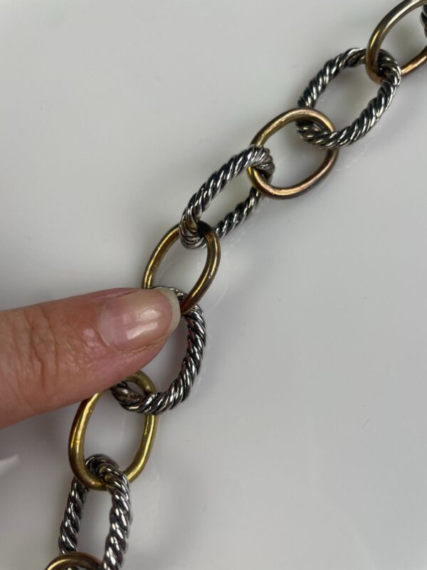 LONGER 2 TONE TWISTED CHAIN LINK NECKLACE TOGGLE CLOSURE