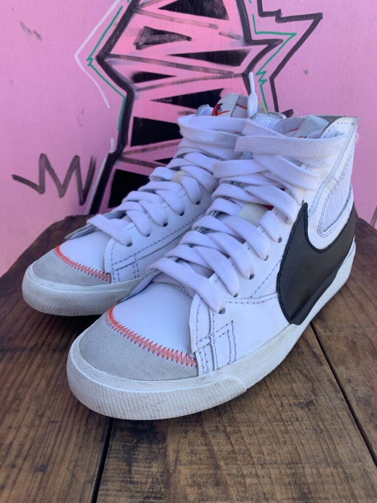 NIKE BLAZER MID 77 JUMBO BIG LOGO