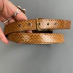 *AS-IS* 1980S NARROW CUT GENUINE SNAKESKIN BELT PLATED GOLD BUCKLE- MISSING LOOP