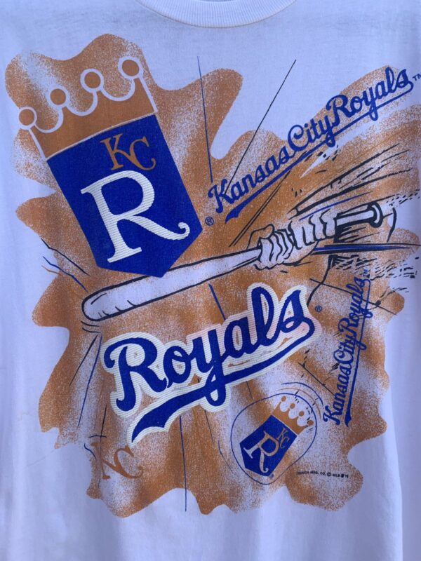 BOXY MLB KANSAS CITY ROYALS GRAPHIC SINGLE STITCHED T-SHIRT