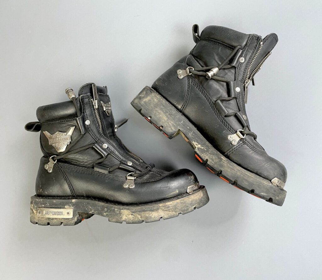 HARLEY DAVIDSON SHORT CHUNKY HARDWARE DOUBLE ZIP UP FRONT MOTORCYCLE RIDING BOOTS WITH LOGO PLAQUES