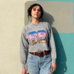 SICCC! CROPPED 88 NEW YORK SKYLINE GRAPHIC CUT OFF SWEATSHIRT