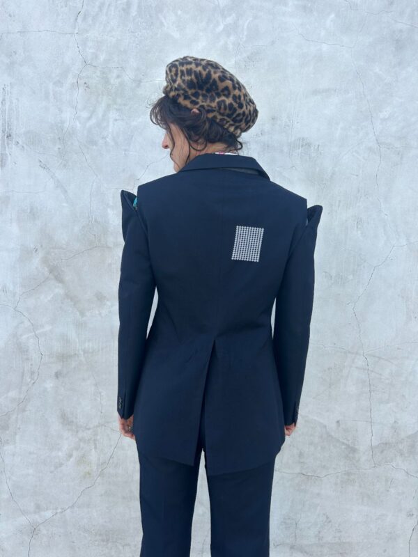 SPLIT SHOULDER EMBROIDERED SQUARE DETAIL TWO PIECE SUIT