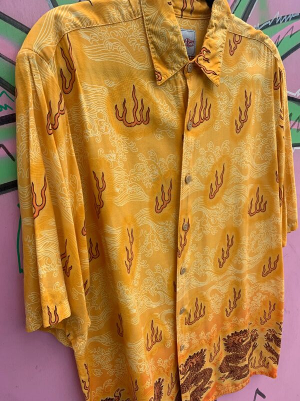 1990S DRAGON & FLAME PRINT RAYON SHORT SLEEVE BUTTON DOWN SHIRT