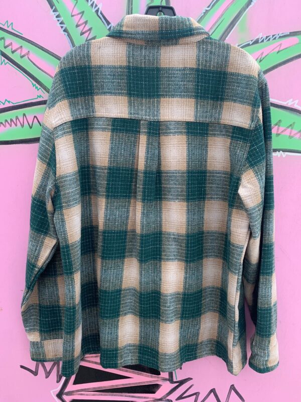 NICE! HEAVY SHADOW PLAID FLANNEL BUTTON UP SHIRT