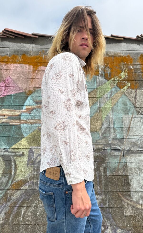 *AS-IS* RAD 1970S SUBTLE POINTILLISM DESIGN FLORAL PRINT PEARL SNAP WESTERN SHIRT CONTRAST YOKE