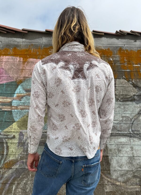 *AS-IS* RAD 1970S SUBTLE POINTILLISM DESIGN FLORAL PRINT PEARL SNAP WESTERN SHIRT CONTRAST YOKE