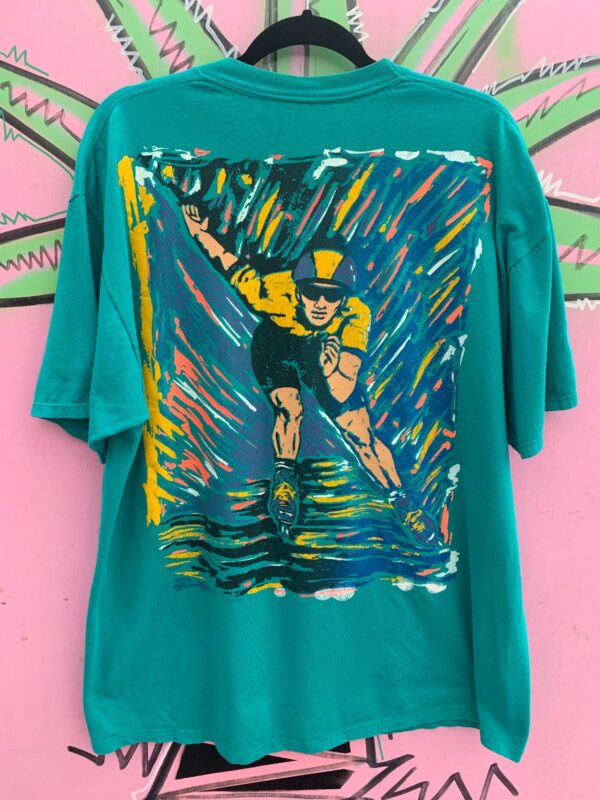 PAINTERLY ROLLERBLADE GRAPHIC T-SHIRT