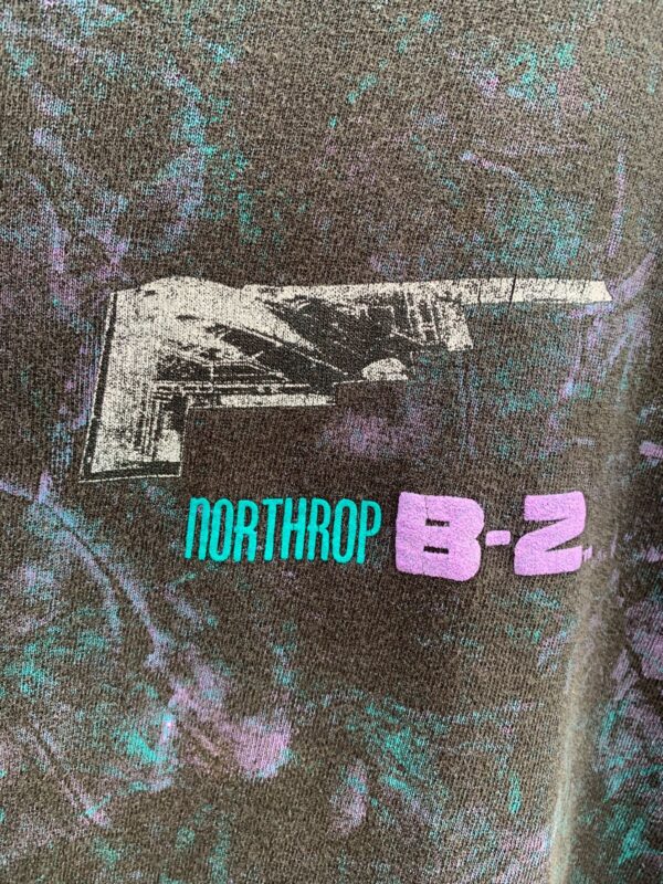 NORTHORP B-2 BOMBER MILITARY GRAPHIC MARBLE WASH T-SHIRT