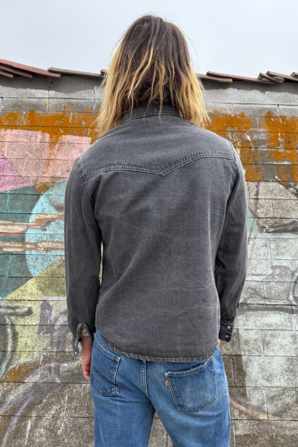 COOL FADED BLACK DENIM PEARL SNAP SHIRT WHITE CONTRAST STITCHING