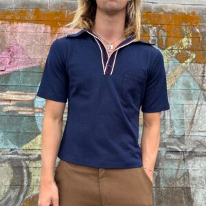 Photo detail:KILLER! 1960S SOLID QUARTER BUTTON NYLON KNIT POCKET POLO SHIRT STRIPED COLLAR & PLACKET