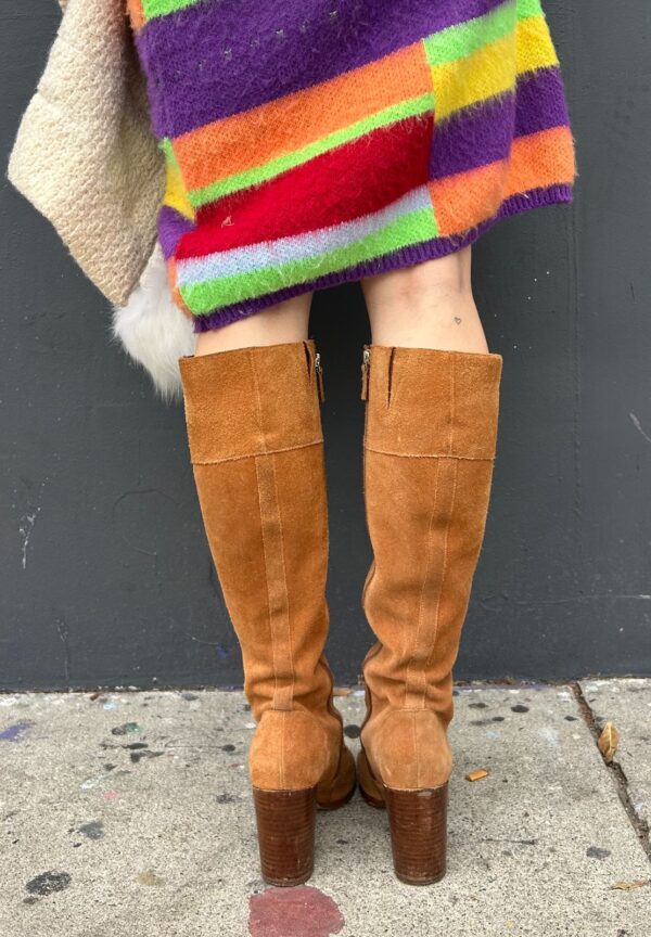 1990S DOES 1970S TALL LACE UP SUEDE KNEE HIGH BOOTS CHUNKY STACKED HEEL