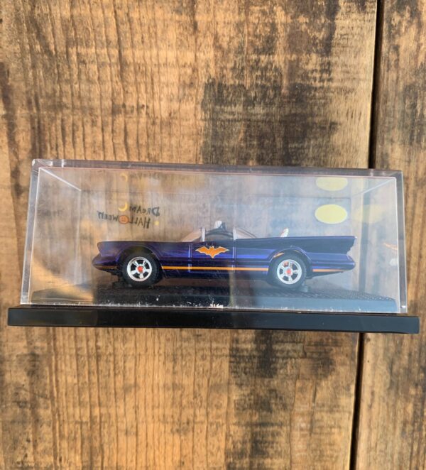 AS-IS 2008 HOT WHEELS DREAM HALLOWEEN \'66 CLASSIC TV SERIES BATMOBILE AIDS CHARITY