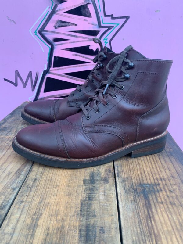 AS-IS LEATHER CAP TOE DRESS BOOTS CAPTAIN