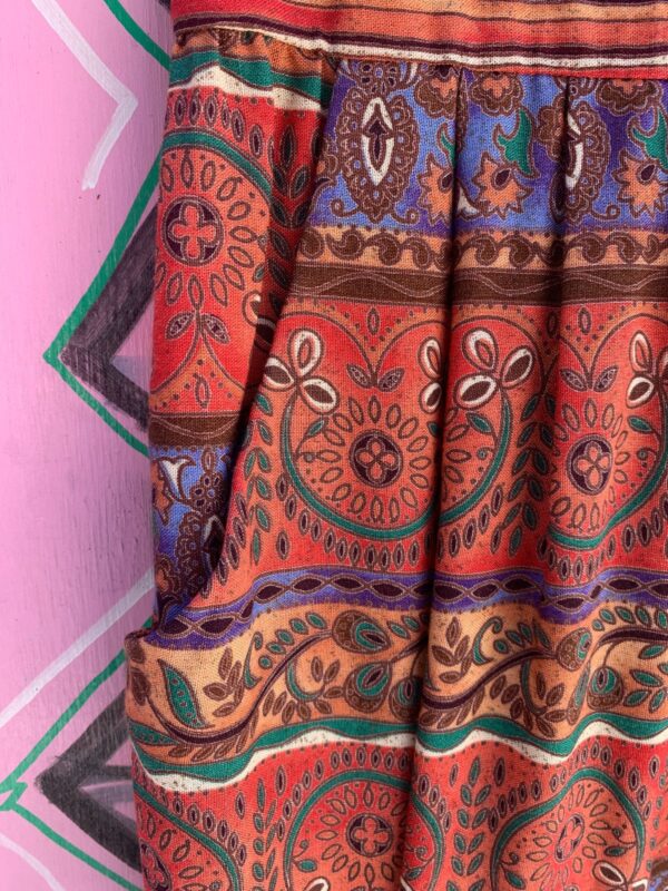 *AS-IS* 1980S-90S PAISLEY PRINT BD RAYON DRESS SILVER BUTTONS