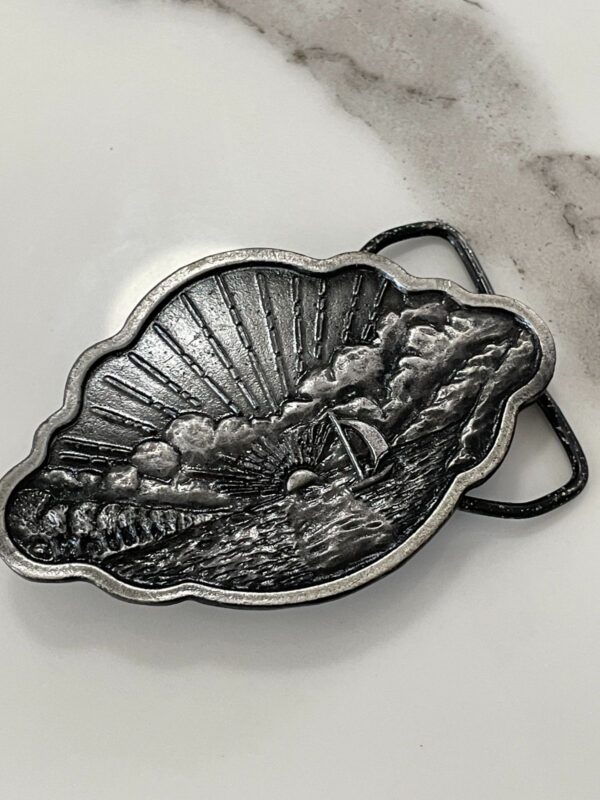 KILLER! 1970S SAILING INTO THE SUNSET BELT BUCKLE