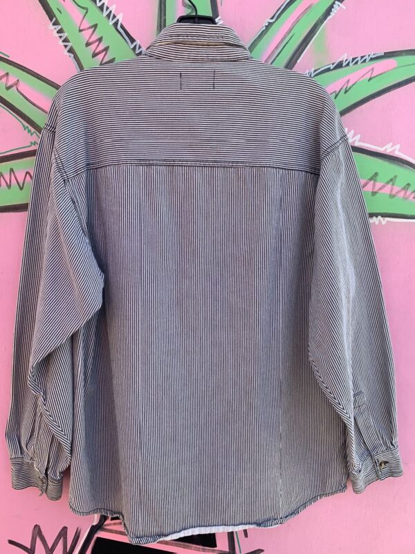 1990S SEERSUCKER LONG SLEEVE BUTTON DOWN SHIRT