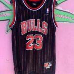 *AS-IS* 1990S THRASHED CHICAGO BULLS BASKETBALL JERSEY #23 JORDAN