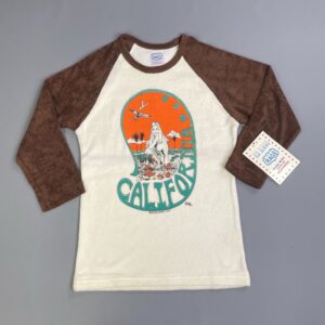 Photo detail:EARLY Y2K DEADSTOCK! CALIFORNIA MUSHROOM GIRL TERRY CLOTH RAGLAN TEE