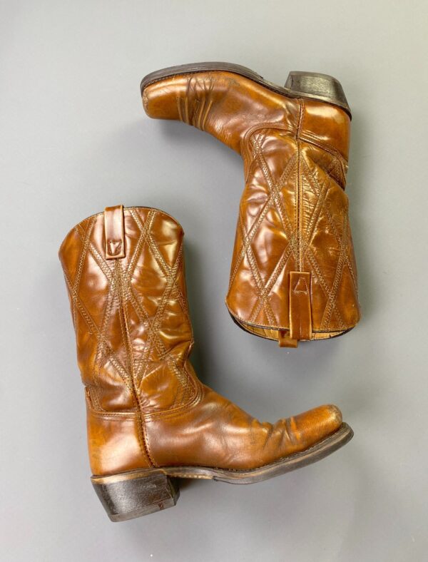 COOL! *AS IS* SQUARE TOE DIAMOND STITCH SHAFT POLISHED LEATHER WESTERN RANCHER BOOTS