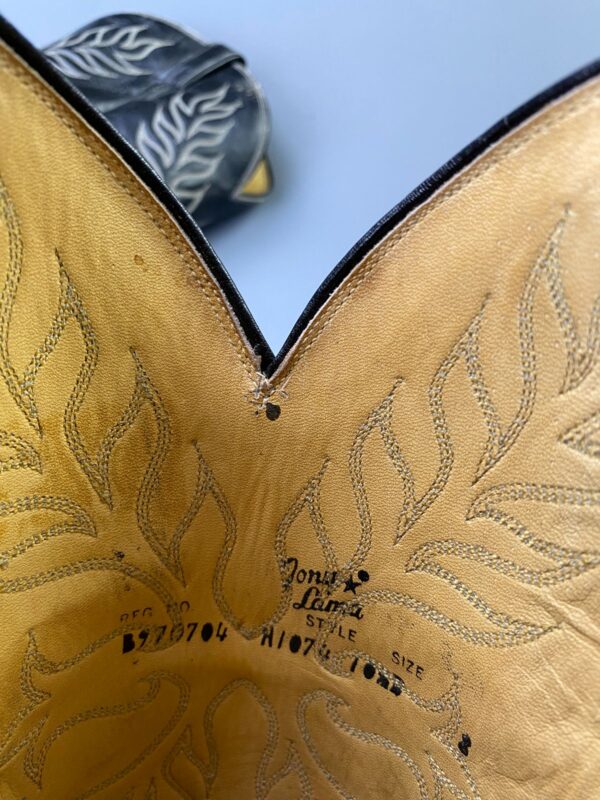*AS-IS* DISTRESSED CRACKED LEATHER ALMOND TOE COWBOY BOOTS DECORATIVE CONTRAST STITCHED DESIGN