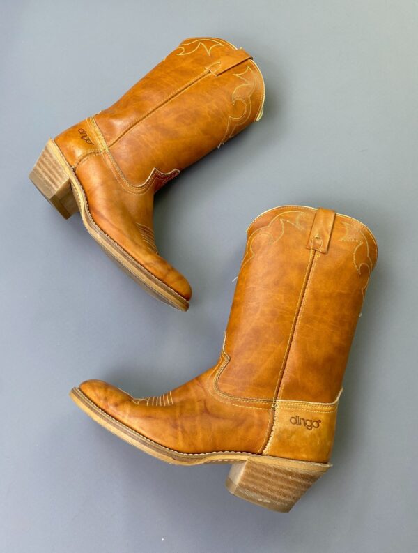 *AS-IS* MARBLED FAUX LEATHER PULL ON STACKED HEEL ALMOND TOE COWBOY BOOTS