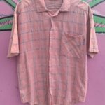 NICE! 1990S MADE IN USA 100% COTTON RAISED CHECKER WEAVE COTTON SHORT SLEEVE SHIRT