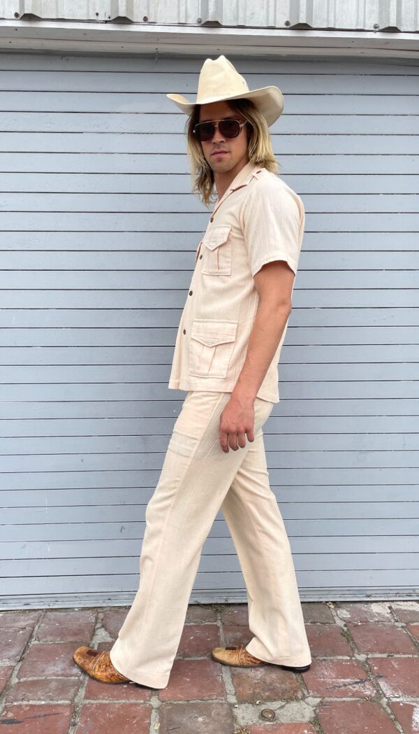 1970S CRINKLED GUAYABERA STYLE HAVANA SHIRT & MATCHING PANTS SUIT BRAIDED DETAILS & COCONUT BUTTONS