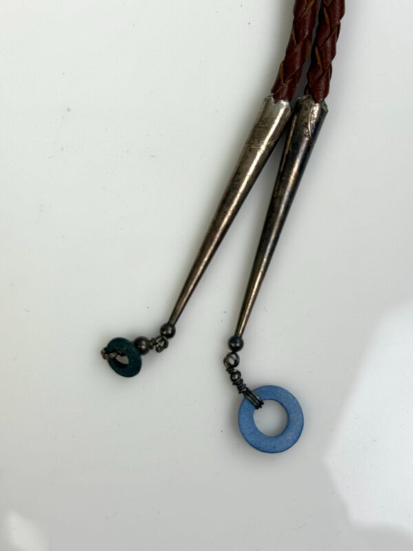 FUNKY! 1980S ARTSY SHELL & INLAY TERRAZZO BOLO TIE, BROWN LEATHER BRAIDED CORD, 925 STERLING TIPS