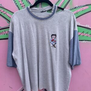 Photo detail:THRASHED CROPPED BETTY BOOP EMBROIDERED T-SHIRT