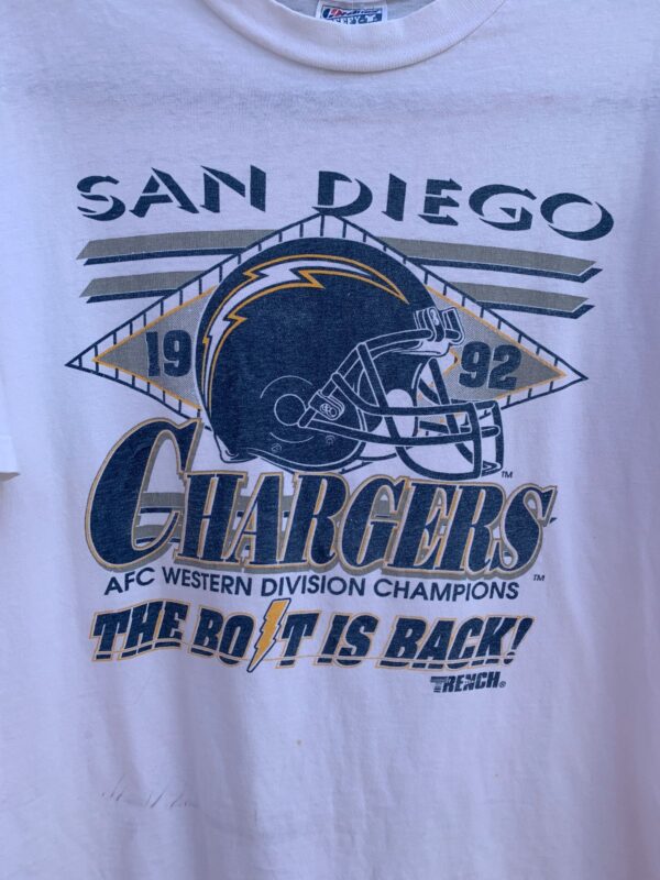 SAN DIEGO CHARGERS 1992 THE BOLT IS BACK GRAPHIC SINGLE STITCH T-SHIRT