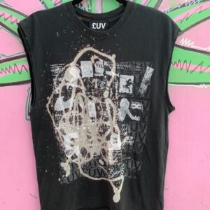 Photo detail:CUT SLEEVE BLEACHED OUT GRAPHIC T-SHIRT