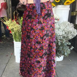 Photo detail:AMAZING! 1960S-70S VELVET RAYON CIRCULAR STARBURST PATTERN MAXI SKIRT