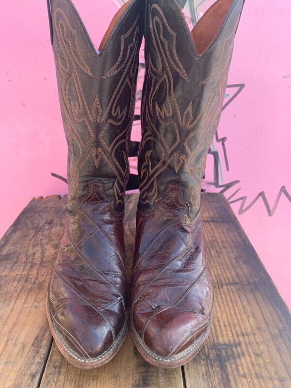 COOL! 2-TONE EEL SKIN PANELED EMBROIDERED COWBOY BOOTS