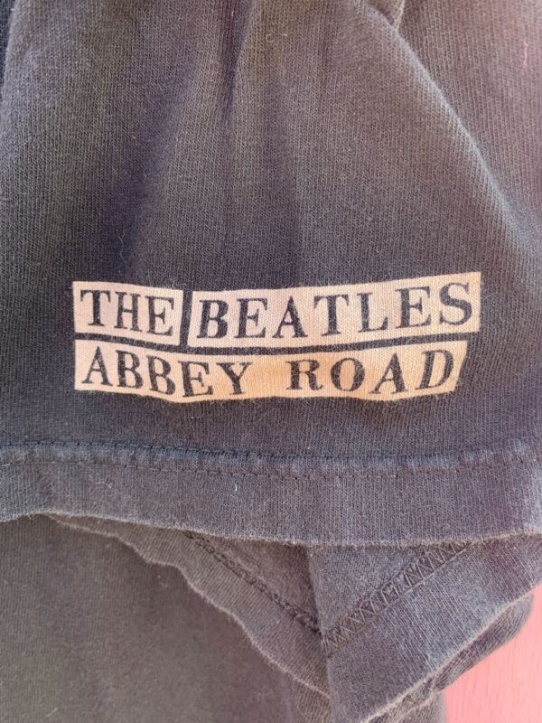 BEATLES ABBEY ROAD SILHOUETTE GRAPHIC T-SHIRT