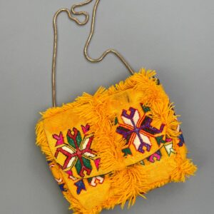 Photo detail:*AS-IS* FUN! EMBROIDERED TEXTILE SHOULDER BAG, LEATHER INTERIOR, SNAKE CHAIN STRAP