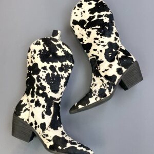 Photo detail:SUPER CUTE! COW PRINT POINTED WESTERN COWGIRL BOOTS