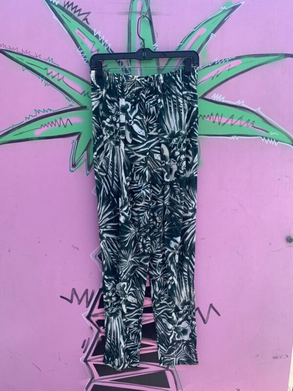 HIGH WAIST HAWAIIAN FLORAL RAYON WOOD BELT BUCKLE PANTS