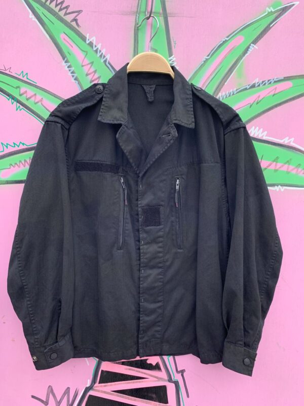 LIGHTWEIGHT OVERDYED HERRINGBONE ZIP-UP MILITARY ISSUED JACKET FRONT ZIPPER POCKETS