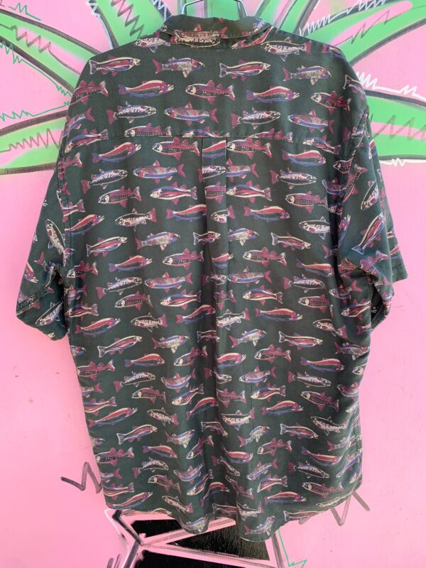 100% COTTON TROUT FISH GRAPHIC SHORT SLEEVE BUTTON UP SHIRT